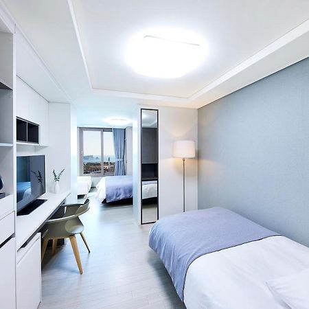 Bridge Residence Hotel Seogwipo Eksteriør billede